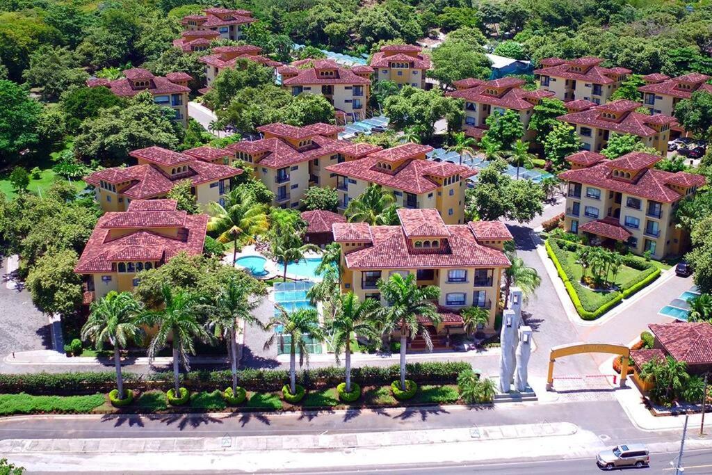 The Oaks Tamarindo Pool Front Condominiums Fast Wifi Екстериор снимка